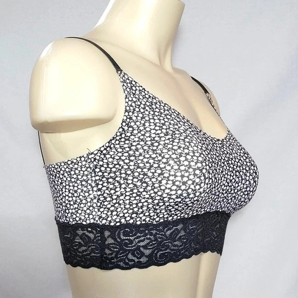 XS Xhilaration Laser Cut Wire Free Bra Bralette Gray Floral NWT  New with Tags - Picture 2 of 3